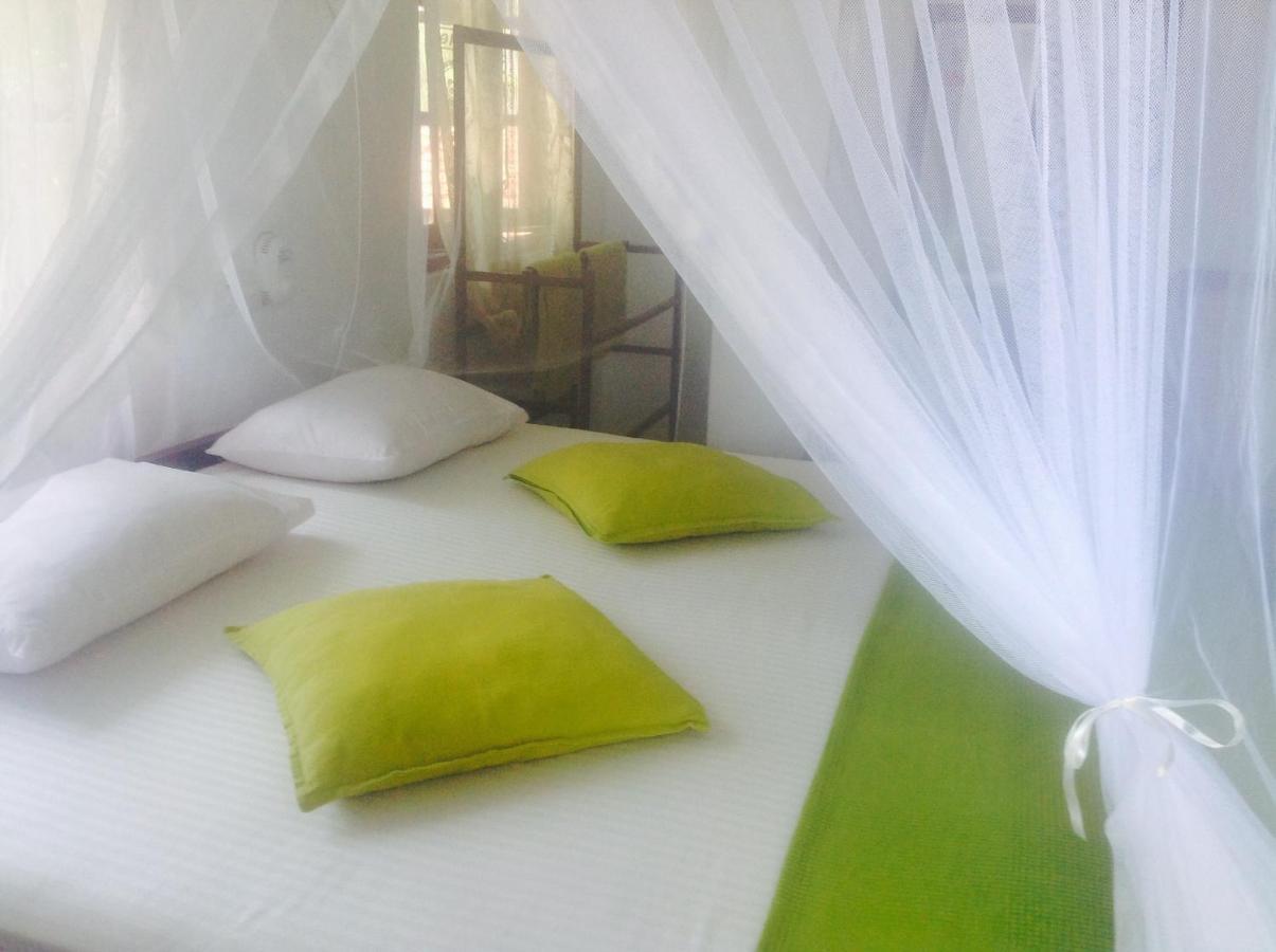 Samans Guesthouse Тангалла Экстерьер фото