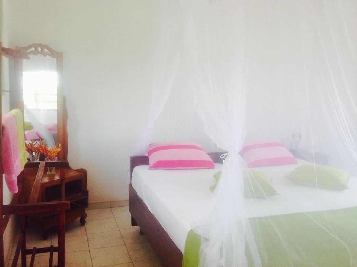 Samans Guesthouse Тангалла Экстерьер фото